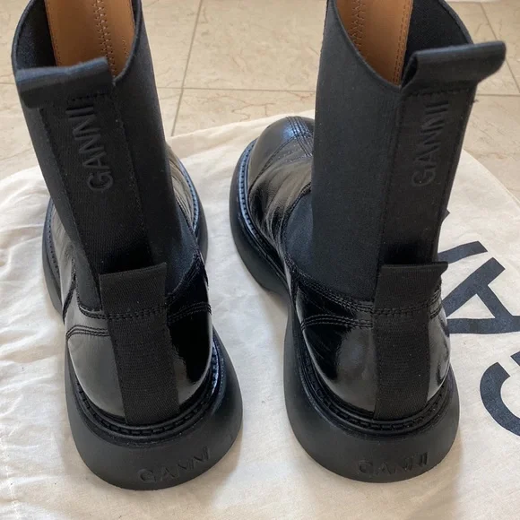 PreOwned GANNI CHUCKY BLACK PATENT BOOTS - Picture 4 of 9